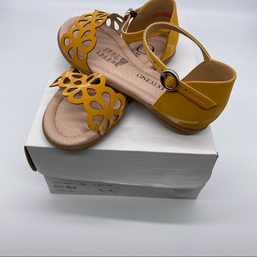 ONE35 Open Toe Sandal Flat Ankle Strap Size 31 USA 13 - Picture 6 of 7